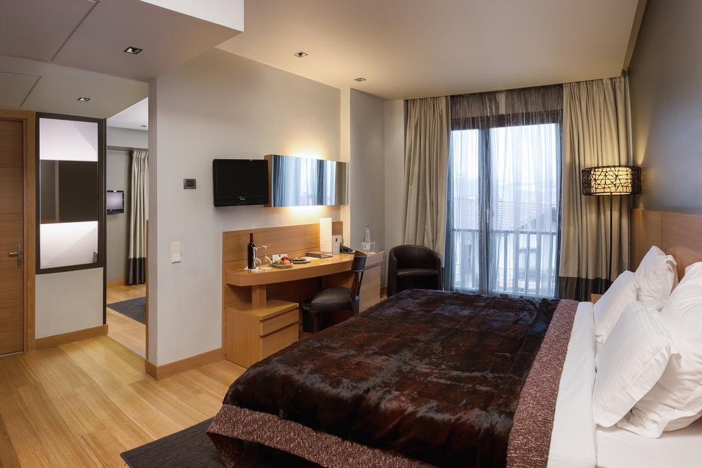 Esperos Palace Luxury & Spa Hotel كاستوريا المظهر الخارجي الصورة
