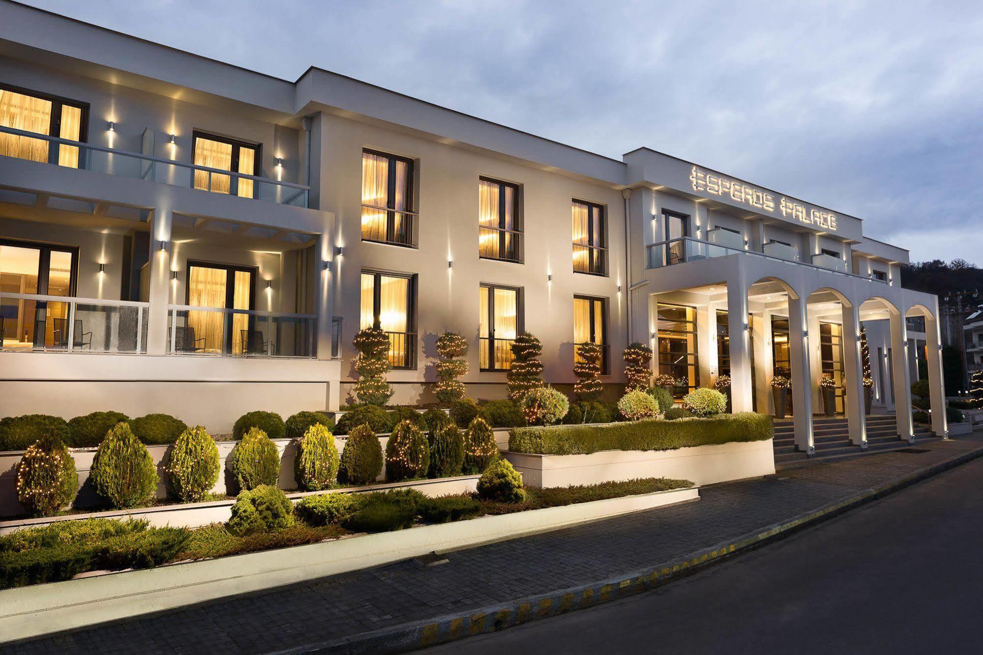 Esperos Palace Luxury & Spa Hotel كاستوريا المظهر الخارجي الصورة