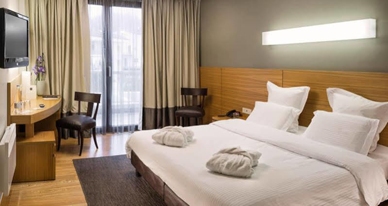 Esperos Palace Luxury & Spa Hotel كاستوريا المظهر الخارجي الصورة