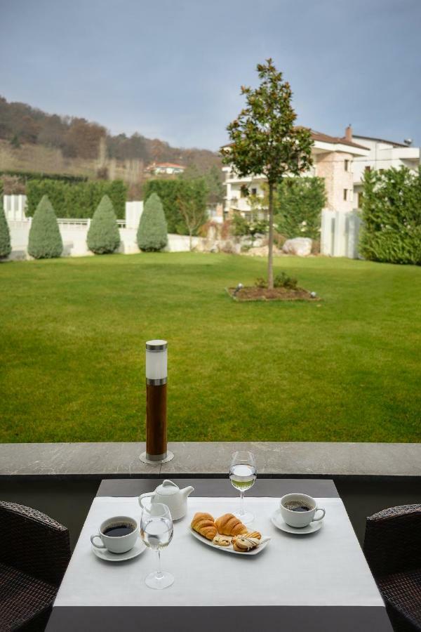 Esperos Palace Luxury & Spa Hotel كاستوريا المظهر الخارجي الصورة